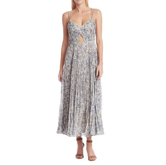open lace back dress Ascella Sweetheart Pleated Midi Dress